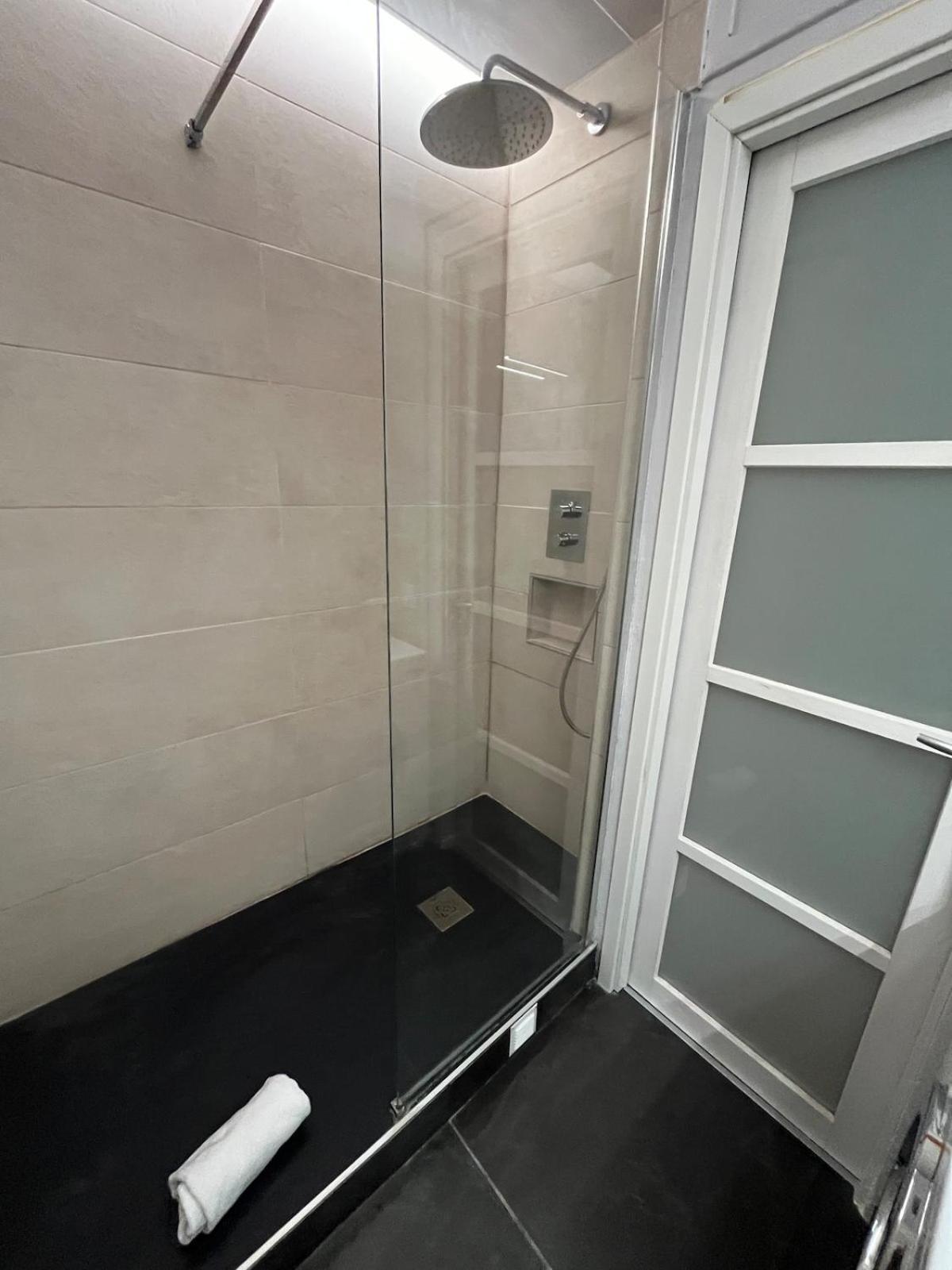 Tableau Vue Exceptionnelle Sur L'orne Apartment